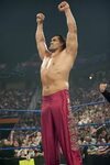Pro wrestler The Great Khali undergoes surgery to remove pit